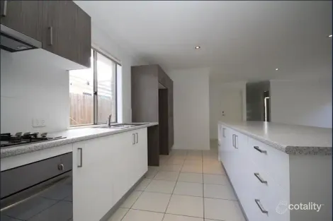 11 Glorious Prom, Redbank Plains, QLD 4301