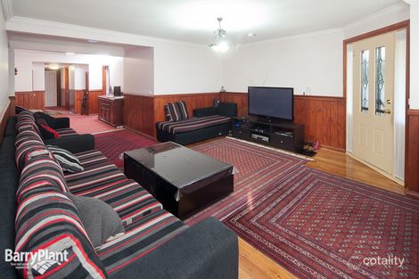 Property photo of 7 Warren Court Dandenong North VIC 3175
