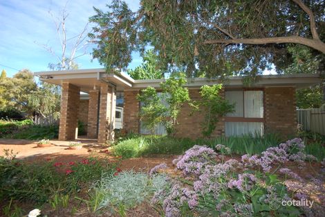Property photo of 2 Mannell Place Griffith NSW 2680