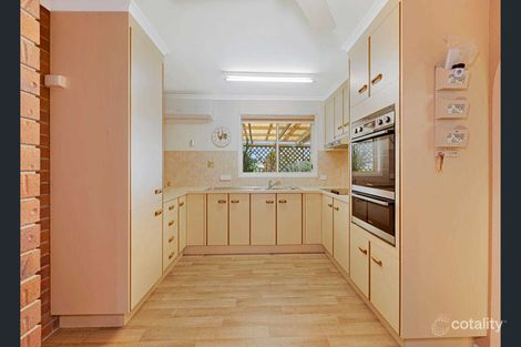 Property photo of 4 Crest Court Avoca QLD 4670