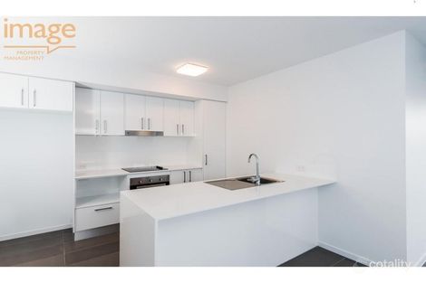 Property photo of 4/28 Northcliffe Street Murarrie QLD 4172
