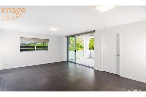 Property photo of 4/28 Northcliffe Street Murarrie QLD 4172