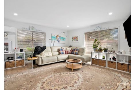 Property photo of 11 Robertson Street Epsom VIC 3551