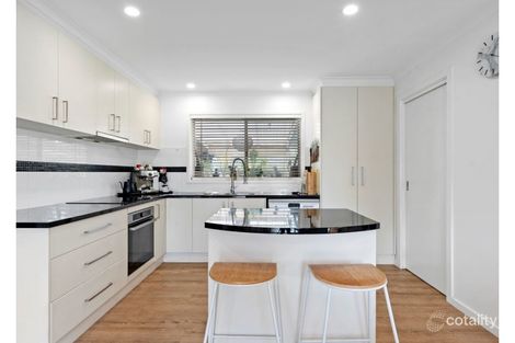 Property photo of 11 Robertson Street Epsom VIC 3551