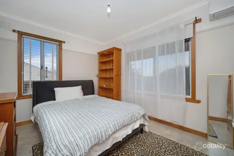 Property photo of 12 Kiama Avenue Warrnambool VIC 3280