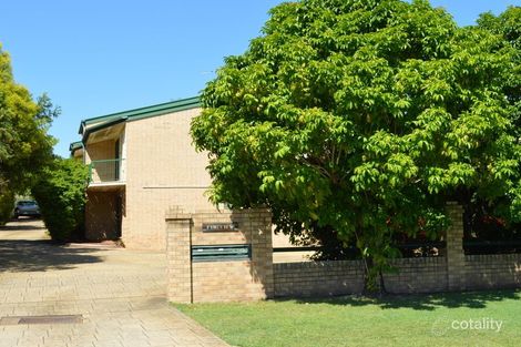 Property photo of 2/17 William Street Bundamba QLD 4304