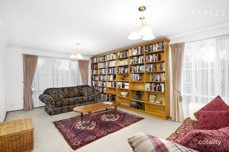 Property photo of 9 Dowling Grove Doncaster East VIC 3109
