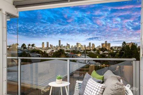 Property photo of 2/47 Thackeray Street Norman Park QLD 4170