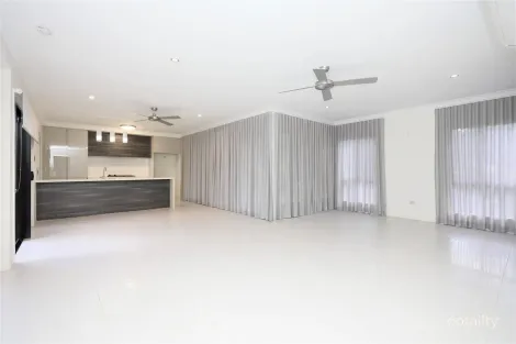 Property photo of 6 Lago Crescent Mount Sheridan QLD 4868