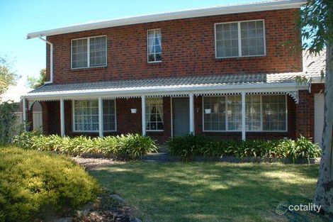 Property photo of 10 Vaucluse Crescent Bellevue Heights SA 5050