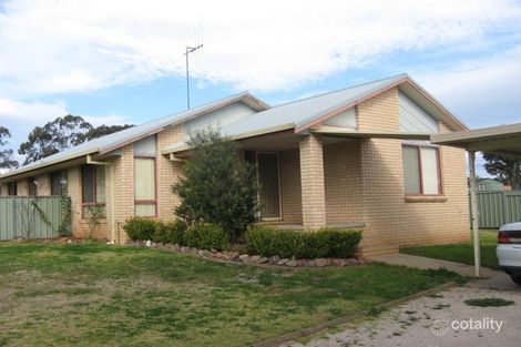 7 Banjo Pl, Parkes, NSW 2870