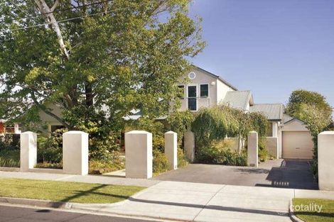 Property photo of 2 Mariemont Avenue Beaumaris VIC 3193