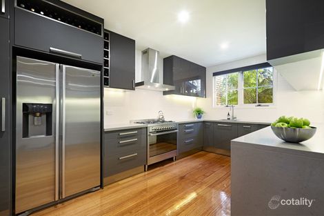Property photo of 24 Oshaughnessy Street Kew VIC 3101