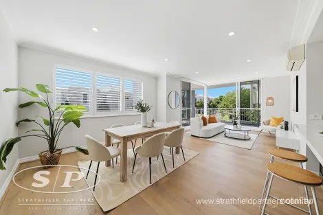 Property photo of 202/10 Peninsula Drive Breakfast Point NSW 2137