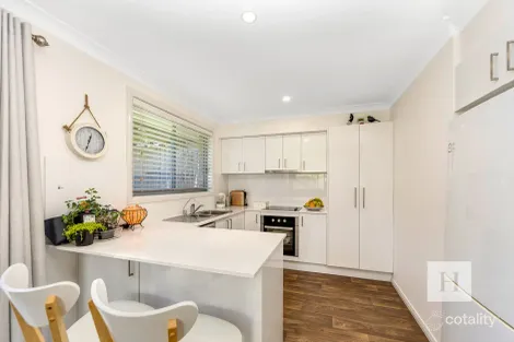 Property photo of 4/86 Minnamurra Road Gorokan NSW 2263