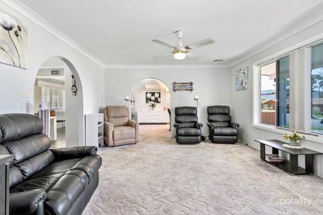 Property photo of 23 Craigends Lane Hillvue NSW 2340