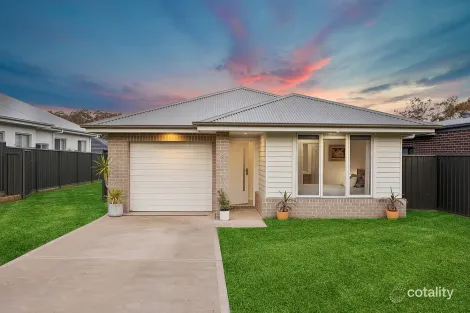 8 Childers Cct, Wadalba, NSW 2259
