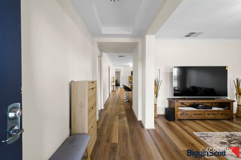 Property photo of 5 Baystone Place Kurunjang VIC 3337