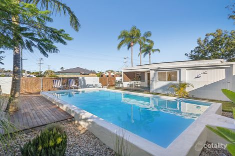 Property photo of 14 Lakes Drive Tweed Heads West NSW 2485