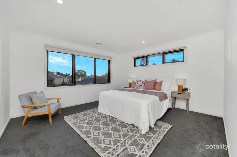 Property photo of 3 Ophir Way Mernda VIC 3754