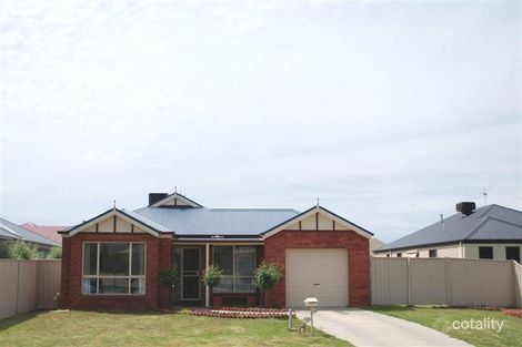 16 Zorro Dr, Yarrawonga, VIC 3730
