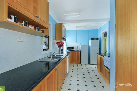 Property photo of 1 Hickman Street Mount Saint Thomas NSW 2500