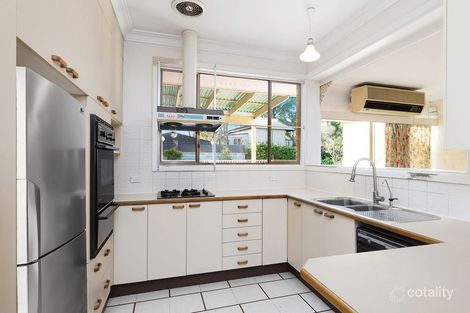 Property photo of 10 Hyde Avenue Killarney Heights NSW 2087