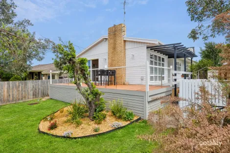 63 Fischer St, Torquay, VIC 3228