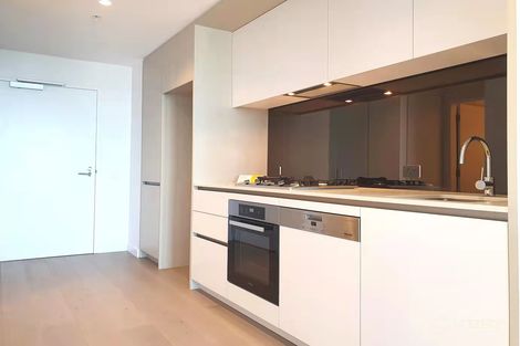 2006/628 Flinders St, Docklands, VIC 3008