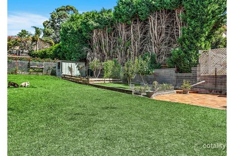 Property photo of 32 Arvenis Crescent Balgownie NSW 2519