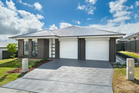 5 Millhouse Cl, Farley, NSW 2320