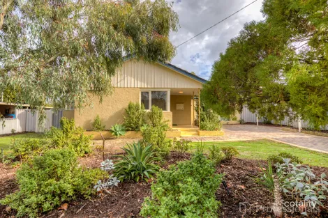 7 Seaton Pl, Girrawheen, WA 6064