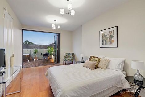 Property photo of 9 Broomfield Road Hawthorn East VIC 3123