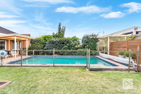 Property photo of 10 Farringdon Street Largs North SA 5016