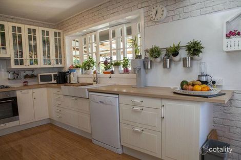 Property photo of 22 Walton Street Maryborough QLD 4650