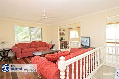 Property photo of 3 Cornwall Court Bellbird Park QLD 4300