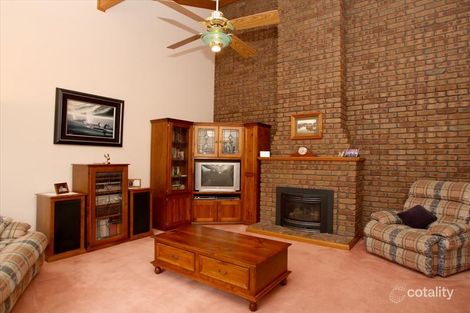 Property photo of 74 Kingfisher Circuit Flagstaff Hill SA 5159