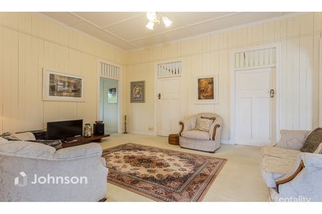 Property photo of 12 Waterview Avenue Wynnum QLD 4178