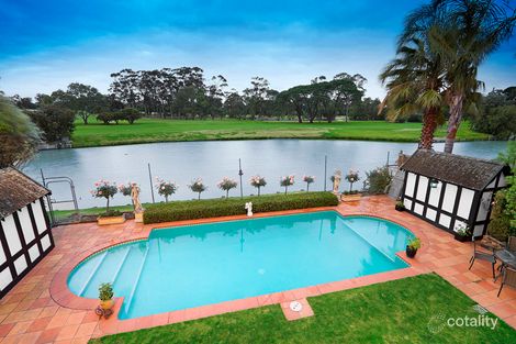Property photo of 35 Higgins Close Dingley Village VIC 3172
