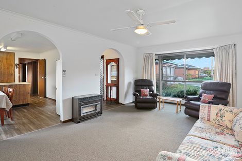 Property photo of 3/27 Pinecrest Drive Highton VIC 3216