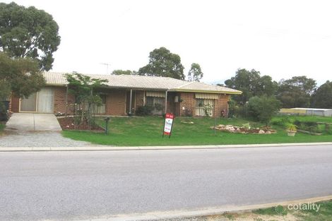 10b St Georges Ave, Champion Lakes, WA 6111