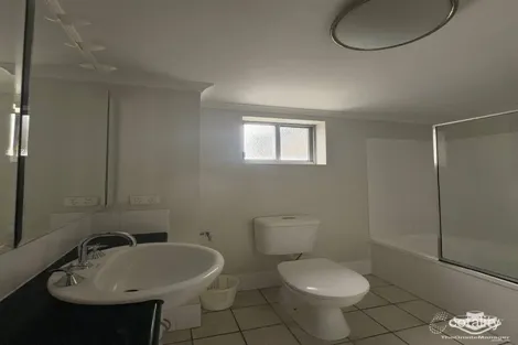 Property photo of 100 Bowen Street Spring Hill QLD 4000