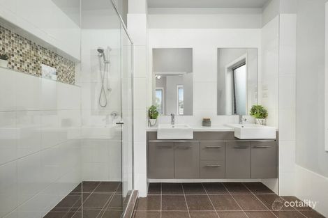 Property photo of 30 Grimes Avenue Elderslie NSW 2570