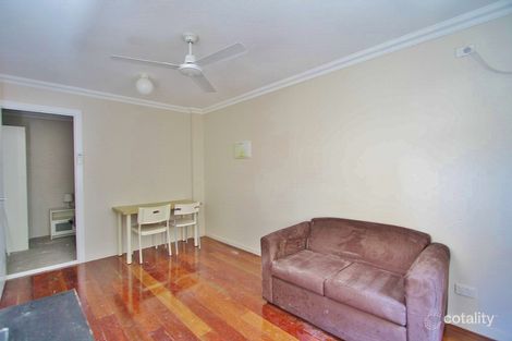Property photo of 4B/12 Gladstone Road Highgate Hill QLD 4101