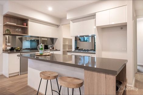 Property photo of 37 Savoy Grove Cranbourne North VIC 3977