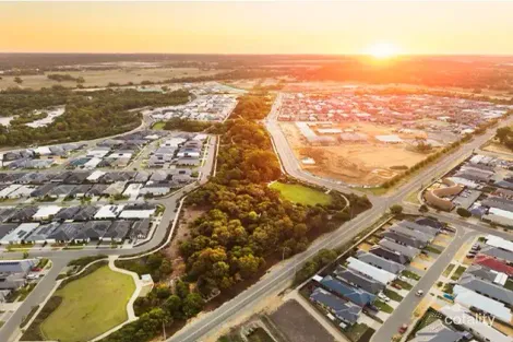 104 Lannam Rd, Hilbert, WA 6112