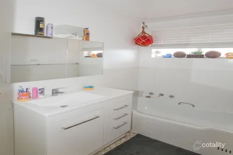 Property photo of 28 Marsh Street Wellington NSW 2820