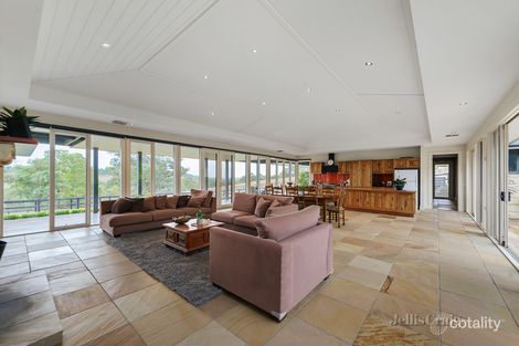 Property photo of 55 Graham Road Kangaroo Ground VIC 3097