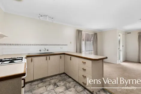 Property photo of 17B Fore Street Lake Wendouree VIC 3350