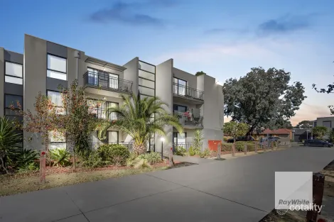 Property photo of 2/21-29 Trickey Avenue Sydenham VIC 3037